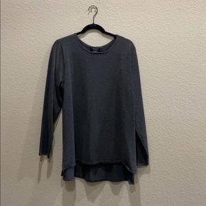Long sleeve shirt